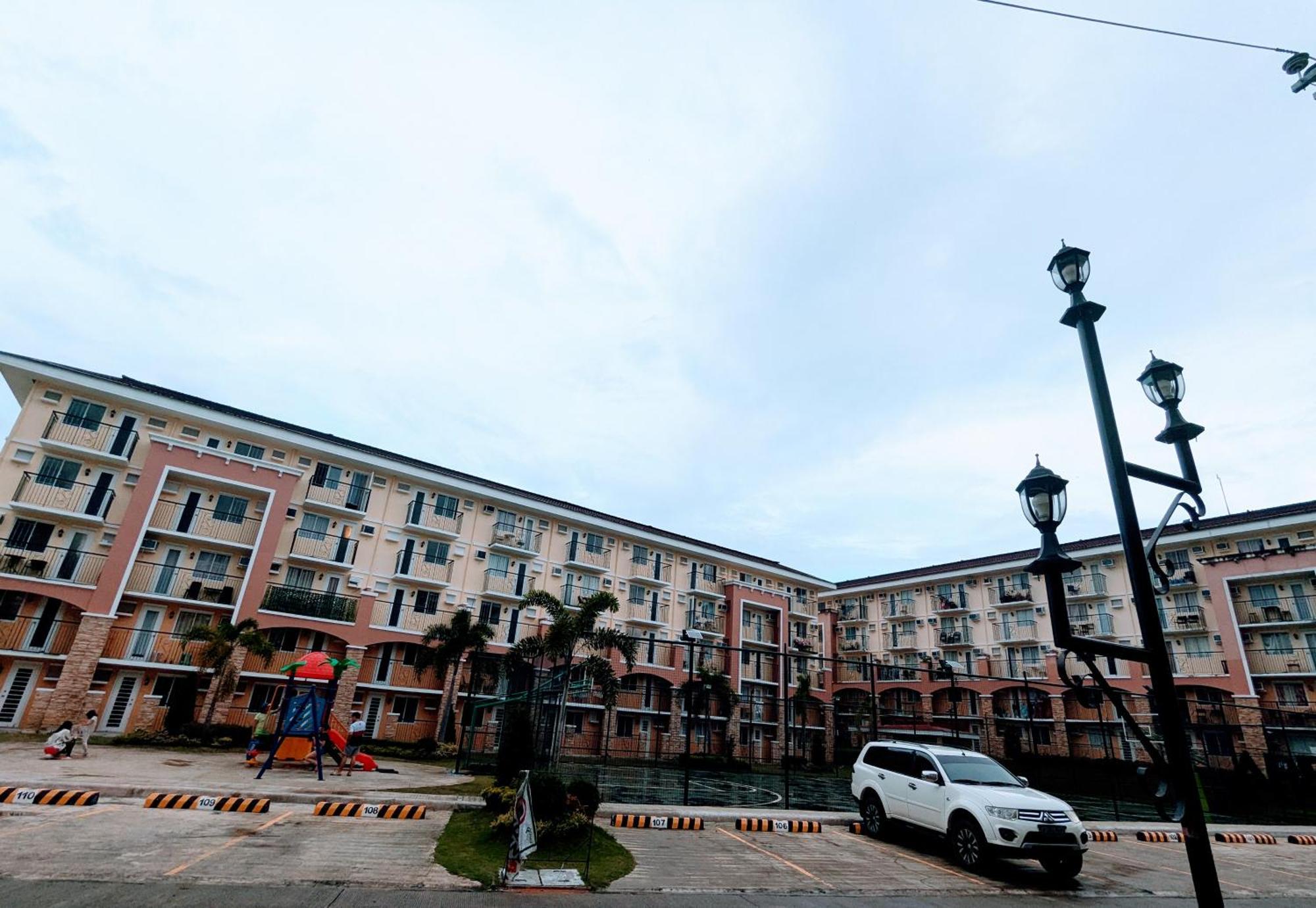 Reicondotel Arezzo Davao Экстерьер фото
